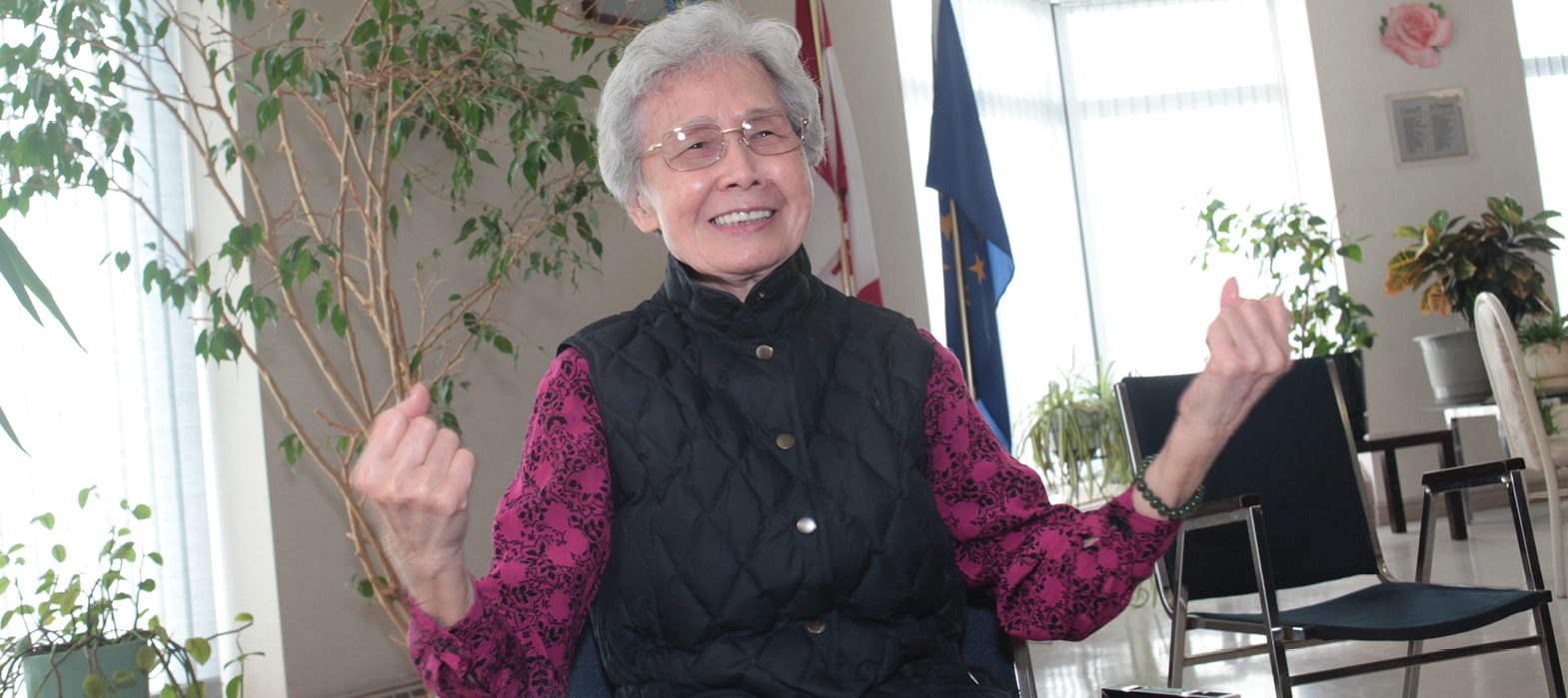 eldery woman smiling